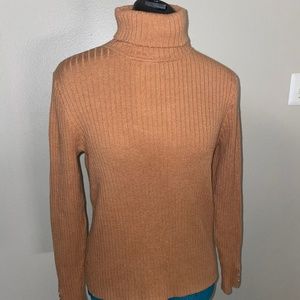 Turtle neck sz L